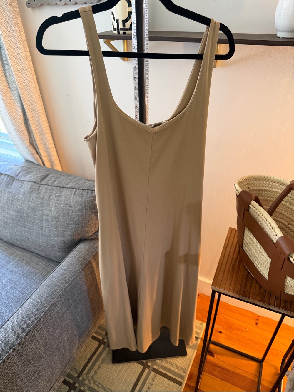 Vince Beige Tank Midi Dress sz Med